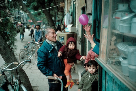 H&agrave; Nội, 1989: Tr&ecirc;n đường phố