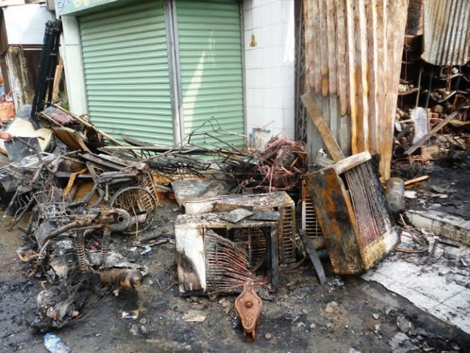 Hiện trường vụ ch&aacute;y khiến 4 người tử vong ở Đồng Nai