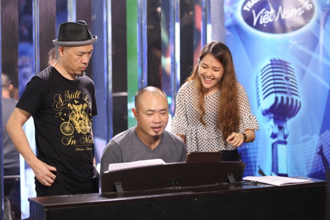 L&ecirc; Huyền tập trng tập luyện cho v&ograve;ng thi tiếp theo.