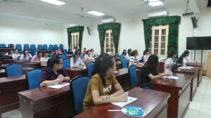 Năm nay l&agrave; năm thứ hai Việt Nam tổ chức kỳ thi THPT Quốc gia v&agrave; lấy kết quả của kỳ thi n&agrave;y để x&eacute;t tuyển v&agrave;o c&aacute;c trường đại học, cao đẳng. Đề thi THPT Quốc gia 2016 về cơ bản như năm trước, tập trung chủ yếu v&agrave;o c&aacute;c kiến thức lớp 12, tăng cường c&acirc;u hỏi mở, gắn với thực tiễn v&agrave; c&acirc;u hỏi vận dụng.&nbsp;