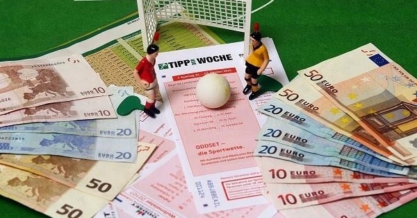 Bình Phước: Bắt cán bộ tham gia cá độ mùa Euro 2016