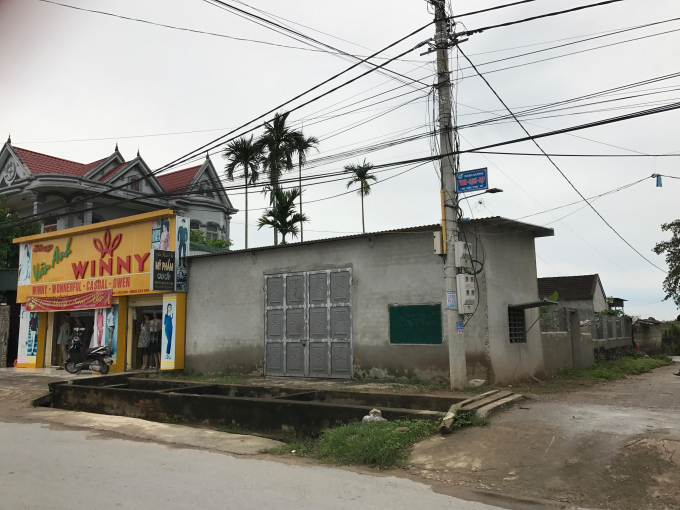 Diện t&iacute;ch đất &ocirc;ng Dục mua của &ocirc;ng Thất năm 1995 đ&atilde; x&acirc;y nh&agrave; v&agrave; tường bao.