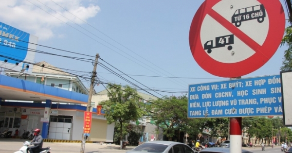 Hàng trăm biển cấm đã hết hiệu lực vẫn tồn tại “bẫy” tài xế