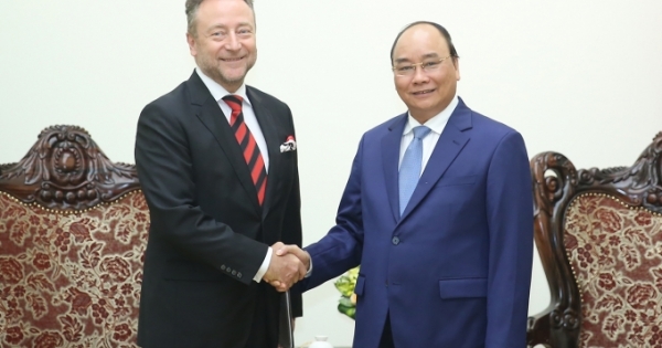 Thủ tướng Chính phủ Nguyễn Xuân Phúc tiếp Đại sứ Cộng hòa Séc