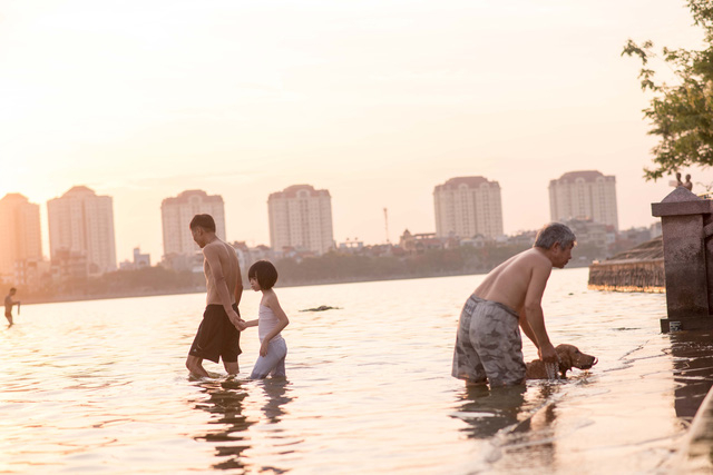 Tương tự, Hồ T&acirc;y cũng trở th&agrave;nh