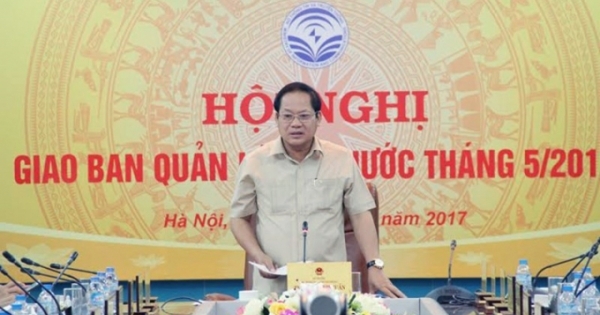 Rà soát lại việc cấp giấy phép báo chí, đặc biệt là tạp chí điện tử