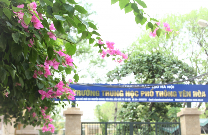 &nbsp;C&acirc;y hoa giấy ph&aacute;t triển nhanh trong điều kiện đất gi&agrave;u dinh dưỡng, tơi xốp- tho&aacute;t nước tốt. Nước cần thiết trong mọi giai đoạn sinh trưởng của c&acirc;y. C&acirc;y hoa giấy c&oacute; thể cắt gh&eacute;p để tạo một gốc nhiều m&agrave;u l&aacute; bắc của cụm hoa.