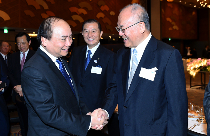 Thủ tướng hoan ngh&ecirc;nh c&aacute;c nh&agrave; l&atilde;nh đạo doanh nghiệp Nhật Bản đ&atilde; quan t&acirc;m đến Việt Nam.&nbsp;