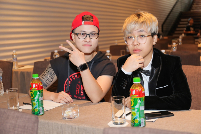 Kai Đinh v&agrave; Thiện Hiếu hứa hẹn mang đến những ca kh&uacute;c s&ocirc;i động.