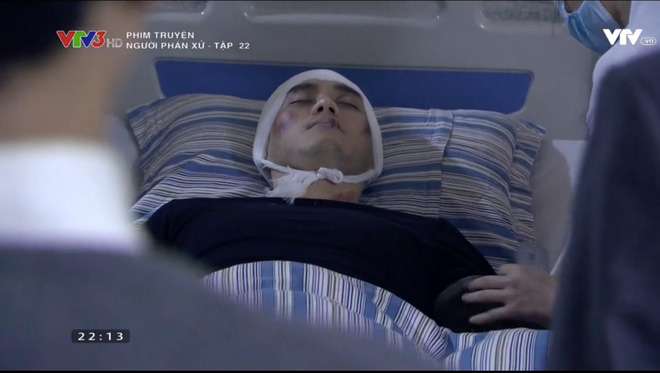 Bằng sự kh&ocirc;n kh&eacute;o của m&igrave;nh, L&ecirc; Th&agrave;nh đ&atilde; cứu được Phan Hải.