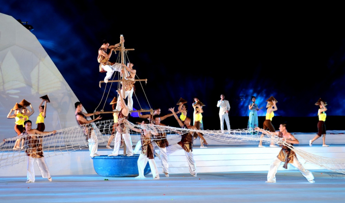 H&igrave;nh ảnh quen thuộc của con thuyền, lưới c&aacute;... quen thuộc bao đời với người d&acirc;n Việt Nam.