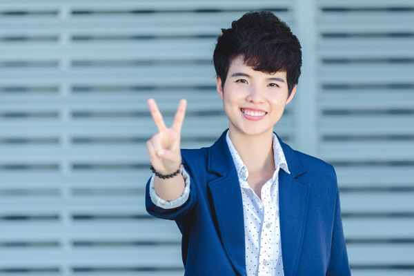 Vũ C&aacute;t Tường l&agrave;m gi&aacute;m khảo The Voice Kids m&ugrave;a 2.