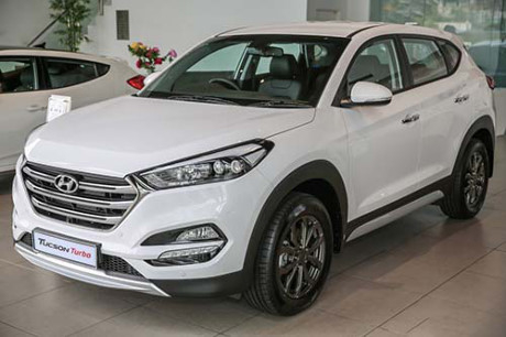 Hyundai Tucson Turbo 2017 c&oacute; gi&aacute; 775 triệu đồng
