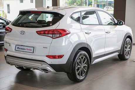 Hyundai Tucson Turbo 2017 c&oacute; gi&aacute; 775 triệu đồng