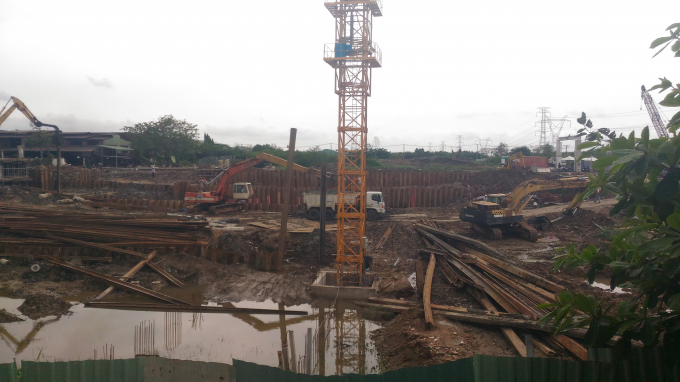 Dự &aacute;n mới chỉ &eacute;p cọc.