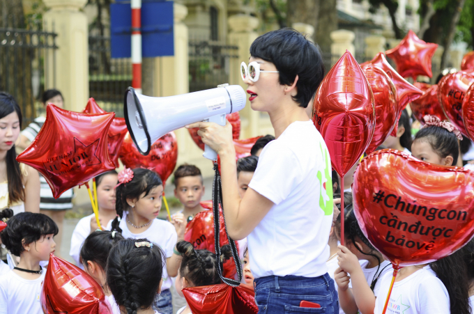 Xu&acirc;n Lan tất bật chuẩn bị cho&nbsp;Vietnam Junior Fashion Week.