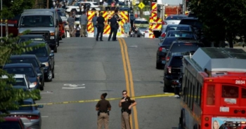 Quan chức Hạ viện Mỹ bị bắn trọng thương trên sân bóng