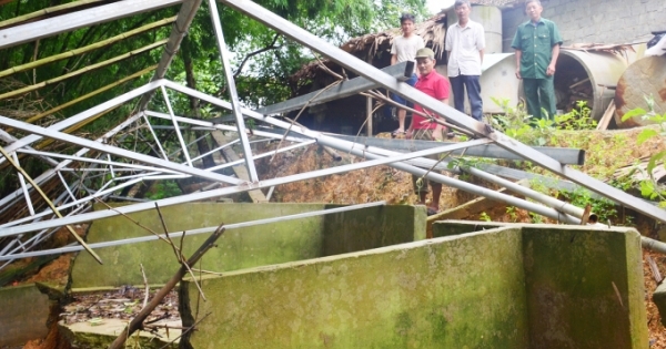 Nghệ An: Hàng chục hộ dân sống nơm nớp bên sông Rộ