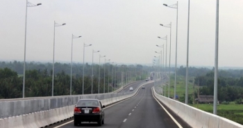 Điểm báo ngày 16/6/2017: Còn nhiều băn khoăng về dự án cao tốc Bắc Nam