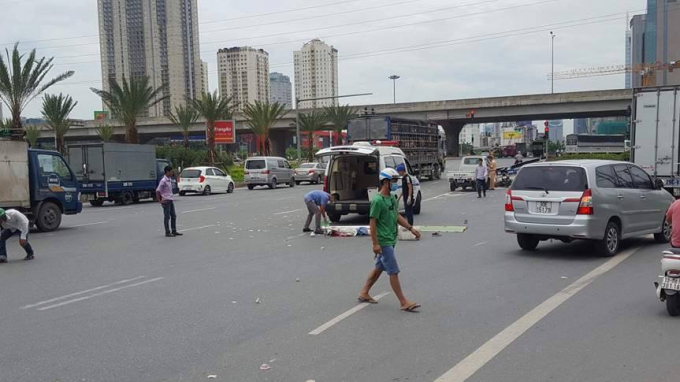 C&ocirc; g&aacute;i bị tử vong tại khi va chạm với xe bồn.