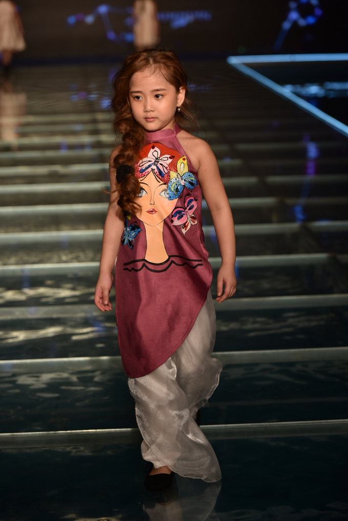 BST được chia theo 4 nh&oacute;m nguy&ecirc;n tố ch&iacute;nh của đất trời: Lửa, Nước, Kh&iacute;, Đất.&nbsp;