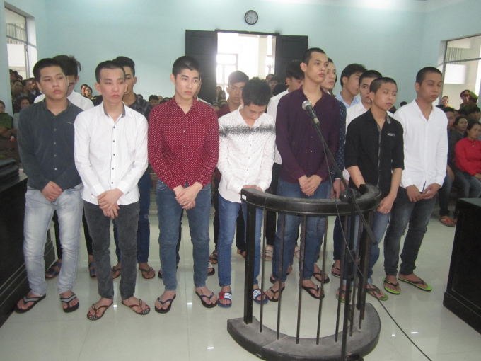 C&aacute;c bị c&aacute;o trước t&ograve;a.