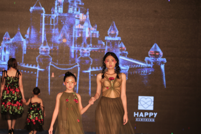 Qu&aacute;n qu&acirc;n Vietnam's Next Top Model năm 2012, Mai Giang.