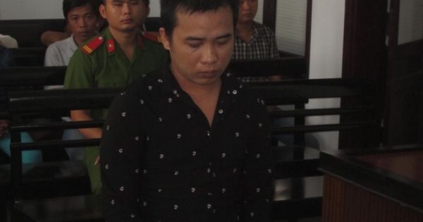 Gặp họa vì kết bạn với "yêu râu xanh" qua mạng