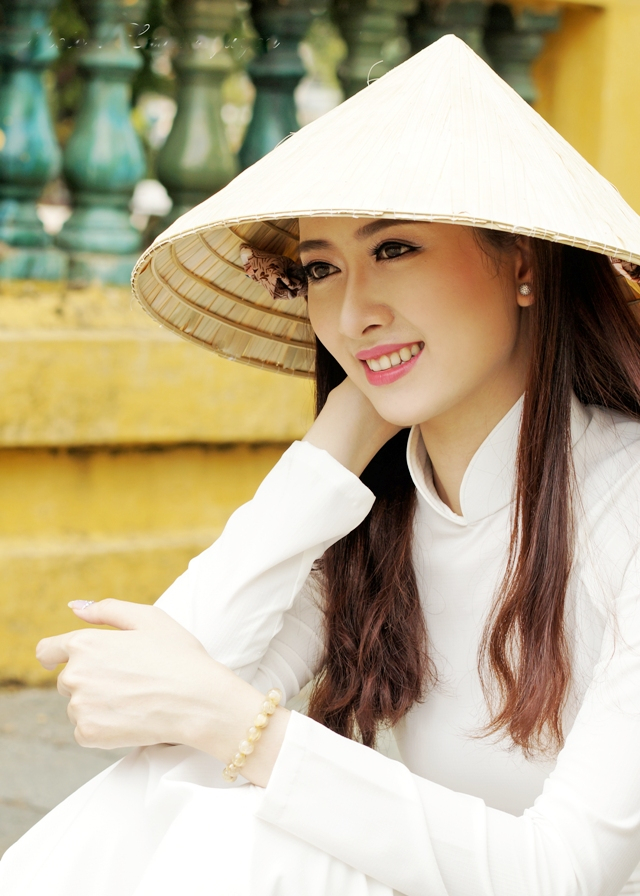 Giản Th&uacute;y Quy&ecirc;n (SN 1993, Bạc Li&ecirc;u).