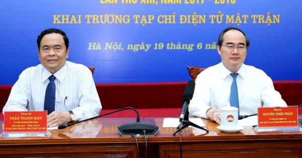 Chủ tịch Nguyễn Thiện Nhân dự lễ ra mắt Tạp chí điện tử Mặt trận