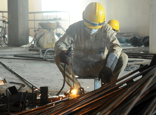 Kinh tế Việt Nam được dự b&aacute;o tăng trưởng khả quan. Ảnh:&nbsp;PV.