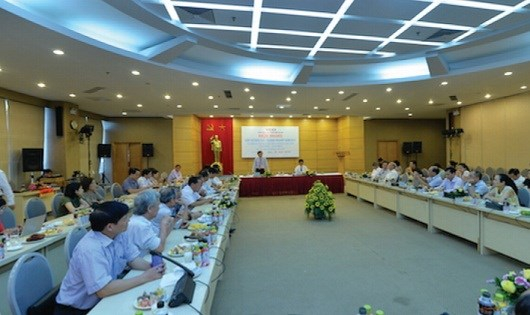 Hội nghị gặp gỡ b&aacute;o ch&iacute; &ndash; doanh nghiệp