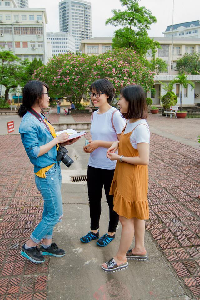 Chỉ bởi t&igrave;nh y&ecirc;u nghề qu&aacute; lớn. Ảnh: FBNV