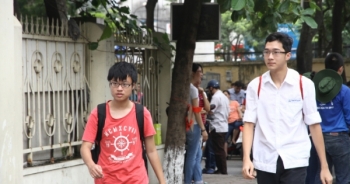 Gần 900.000 thí sinh bước vào buổi thi THPT quốc gia đầu tiên