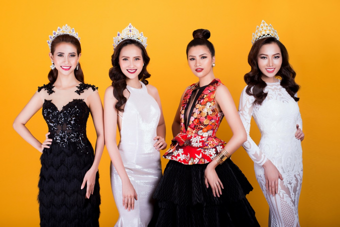 Top 4 Hoa kh&ocirc;i Du lịch Việt Nam.