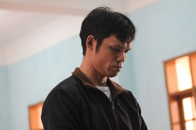 Puih Soaih trước V&agrave;nh m&oacute;ng ngựa tại &nbsp;To&agrave; &aacute;n nh&acirc;n d&acirc;n tỉnh Gia Lai.