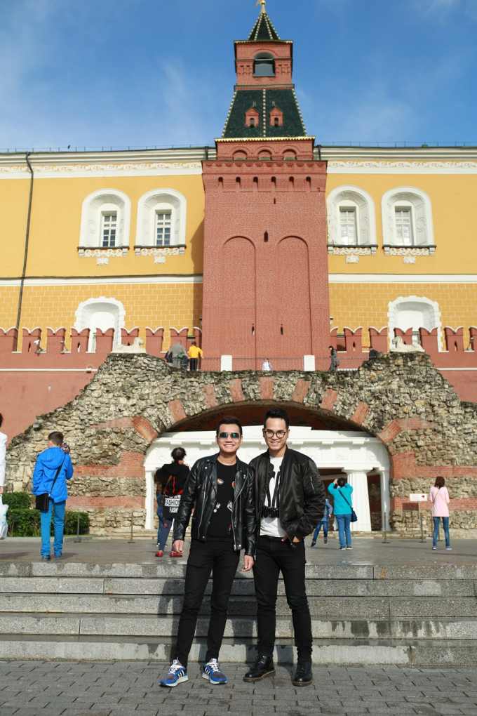 L&agrave; anh em ruột v&agrave; c&ugrave;ng theo đuổi nghệ thuật nhưng Khắc Việt - Khắc Hưng lại c&oacute; hướng đi ho&agrave;n to&agrave;n kh&aacute;c nhau.