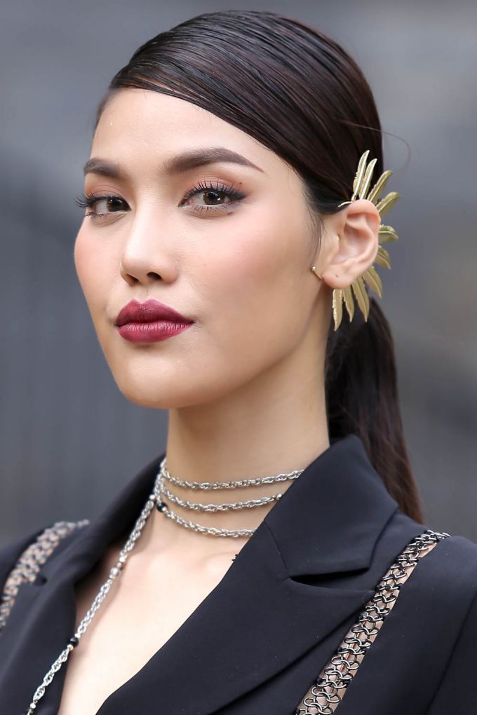 Minh T&uacute; lớn tiếng khuy&ecirc;n Lan Khu&ecirc;