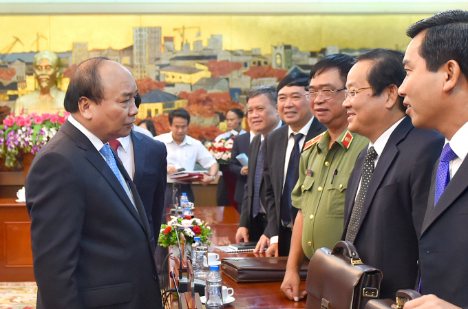 Thủ tướng y&ecirc;u cầu Hải Ph&ograve;ng tiếp tục quan t&acirc;m phối hợp, li&ecirc;n kết với c&aacute;c ng&agrave;nh, địa phương li&ecirc;n quan, đặc biệt l&agrave; tam gi&aacute;c ph&aacute;t triển H&agrave; Nội &ndash; Hải Ph&ograve;ng &ndash; Quảng Ninh của v&ugrave;ng kinh tế trọng điểm ph&iacute;a Bắc.