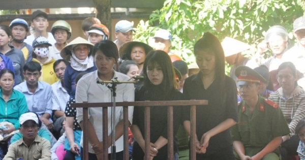 Quảng Nam: Ba thiếu nữ nhận án tù vì lột áo quần, làm nhục người khác