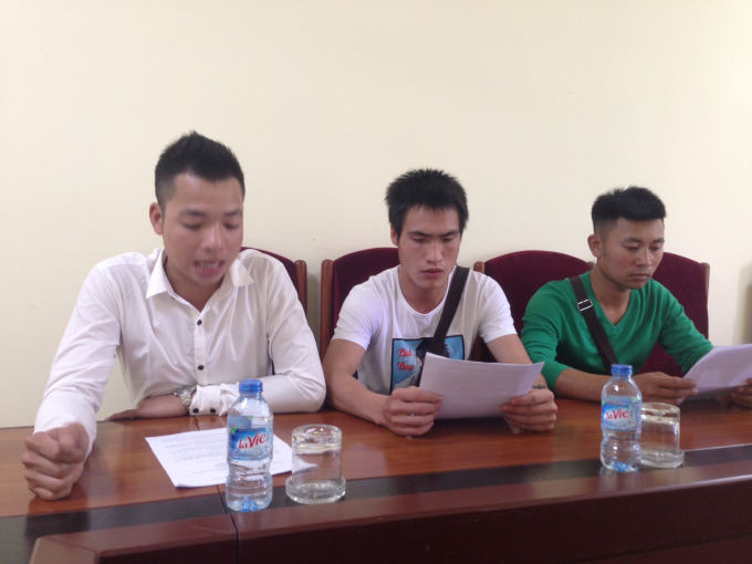 C&aacute;c thực tập sinh bức x&uacute;c v&igrave; kh&ocirc;ng biết l&yacute; do m&igrave;nh bị về nước trước thời hạn.