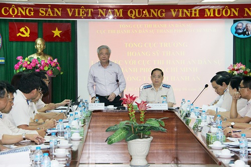 &Ocirc;ng Ho&agrave;ng Sỹ Th&agrave;nh - Tổng cục trưởng l&agrave;m Trưởng đo&agrave;n l&agrave;m việc với Cục Thi h&agrave;nh &aacute;n d&acirc;n sự TP.HCM về c&ocirc;ng t&aacute;c THADS.