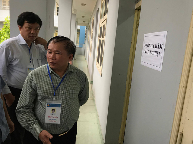 Chấm thi THPT quốc gia 2017: Đ&atilde; c&oacute; b&agrave;i thi Ngữ văn bị điểm liệt