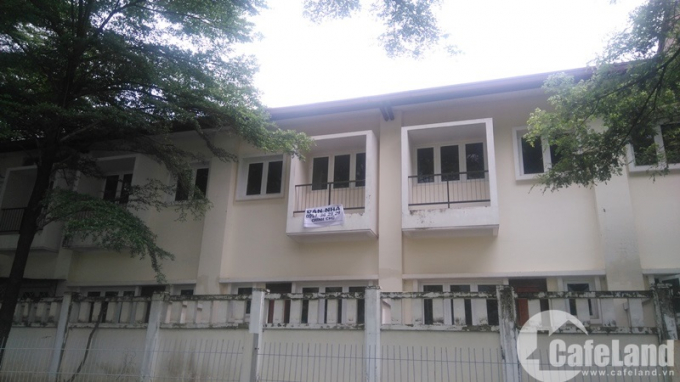 Một số đang được rao b&aacute;n lại