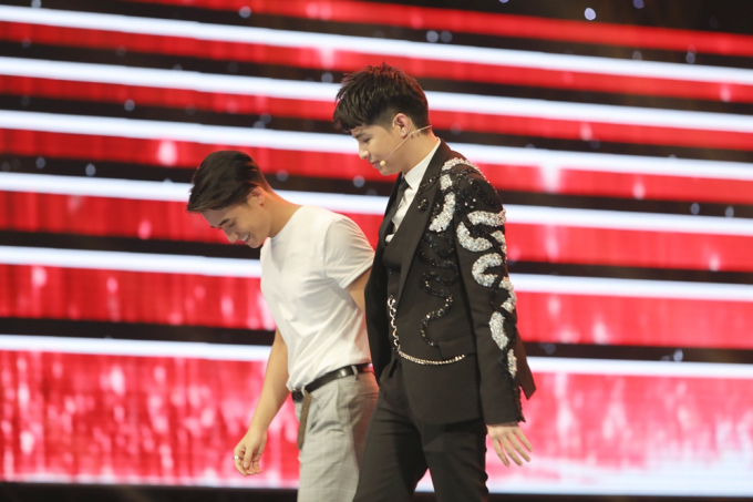 Giọng h&aacute;t Việt 2018: Samuel An -