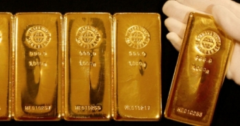 Giá vàng hôm nay 4/6: Chờ diễn biến mới, thị trường ảm đảm