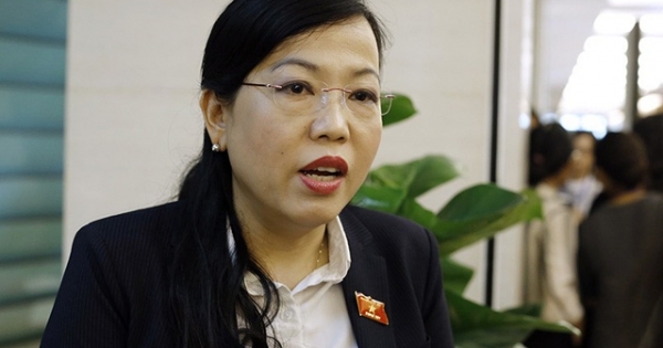 “Bộ trưởng muốn “né” chất vấn cũng không được!