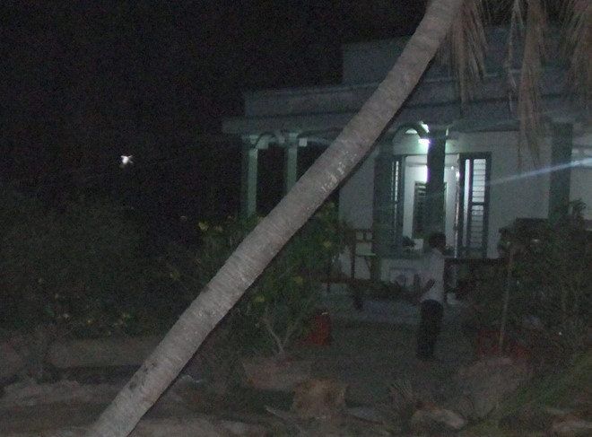 Ng&ocirc;i nh&agrave; nơi xảy ra sự việc chồng d&ugrave;ng vải mềm siết cổ vợ v&igrave; d&aacute;m đ&aacute;nh con.