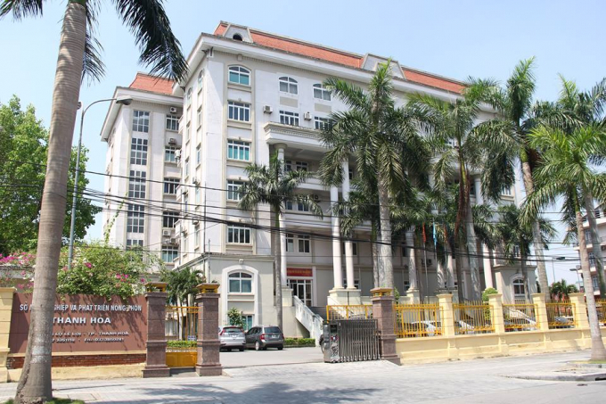 Sở NNPT&amp;amp;amp;NT Thanh H&oacute;a, GĐ Sở trước khi về hưu k&yacute; bổ nhiệm 23 nh&acirc;n sự sai phạm. (Ảnh: T.Tuấn)