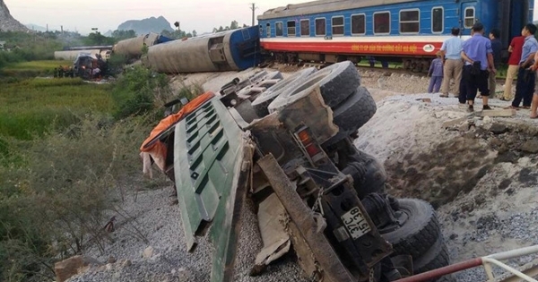 Hàng loạt lãnh đạo đường sắt bị kỷ luật vì tai nạn liên tiếp xảy ra